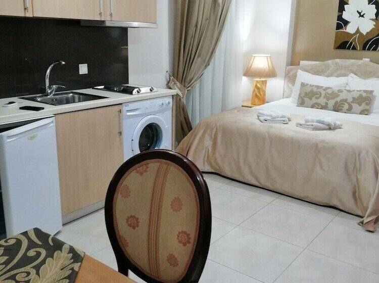 هتل Palataki Residence