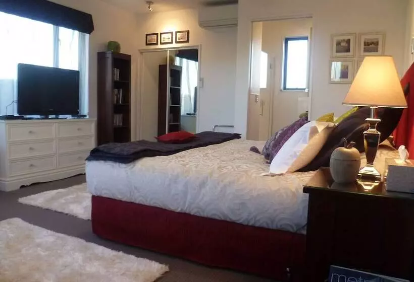 Hotelli West Melton Bed And Breakfast