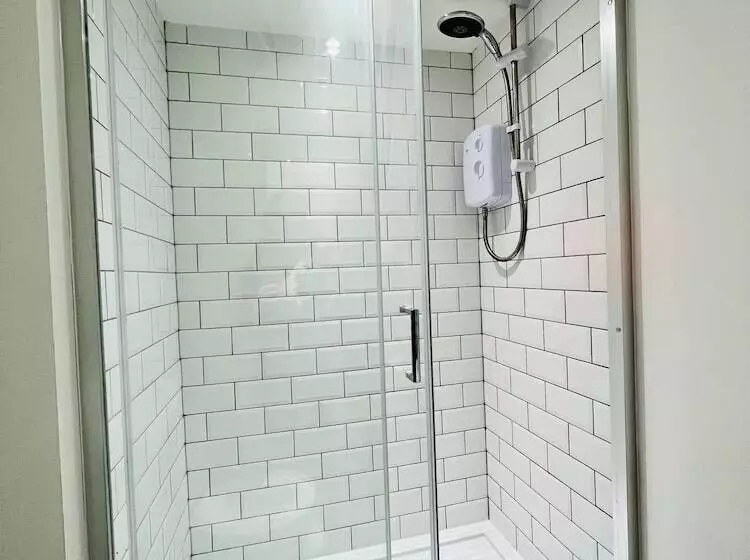 پانسیون Anfield Place To Stay