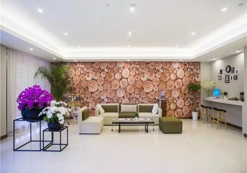 Hotelli Greentree Inn Suzhou Kunshan Dongcheng Road International Exhibition Express