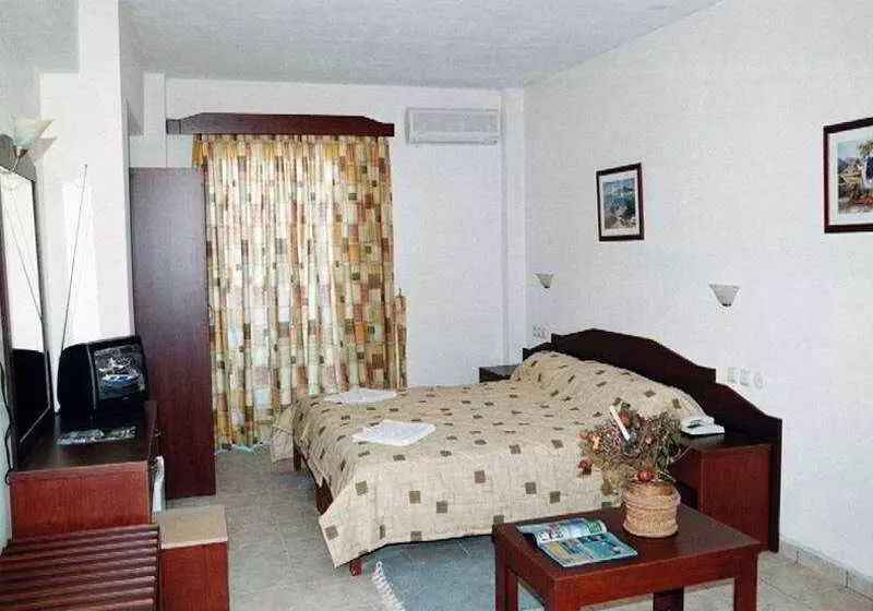 Aparthotel Sofia Mythos Beach