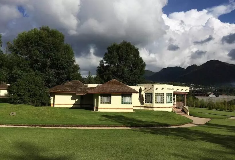 Bosques Del Sol Suites