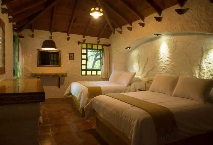 Bosques Del Sol Suites