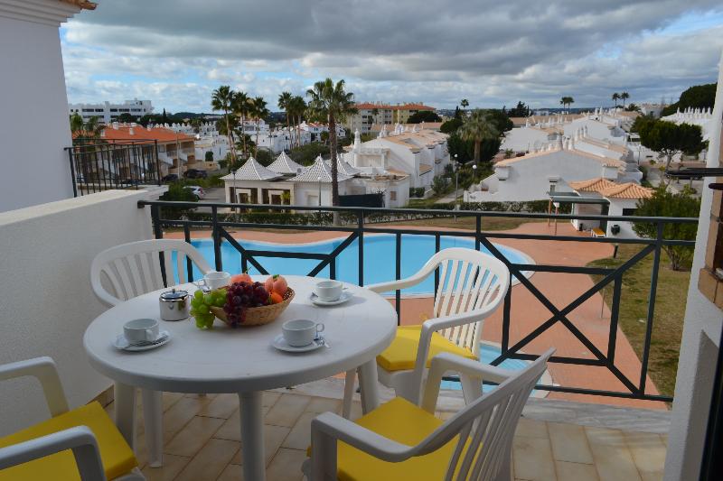 Eden Village Apartamentos