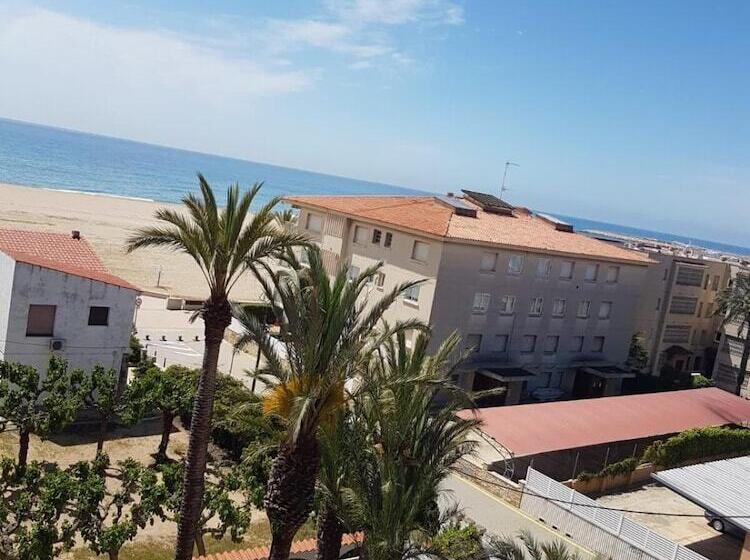 Hotel Comarruga Platja