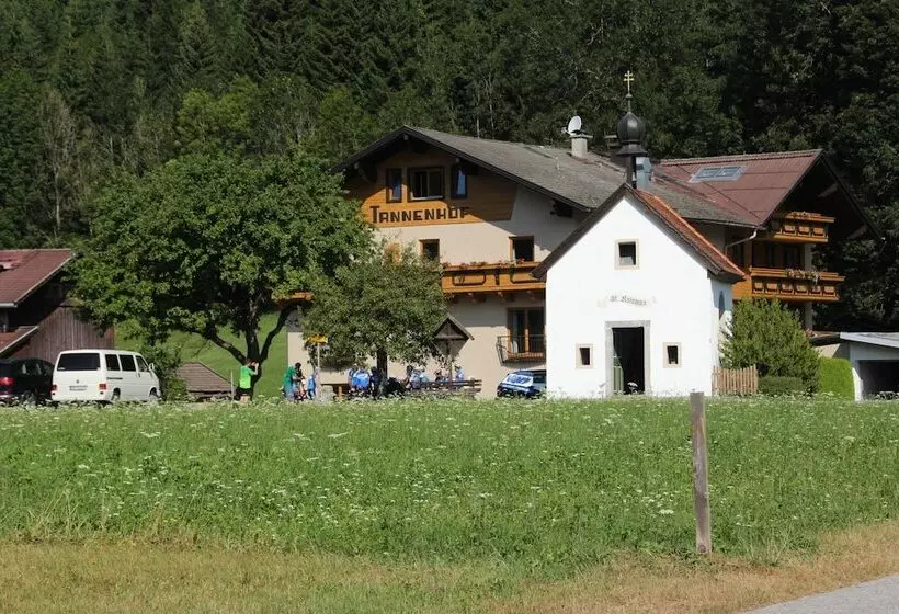 Отель Der Tannenhof