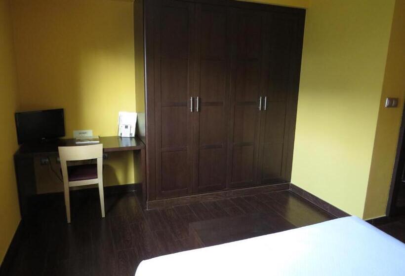 בית מלון כפרי Euba