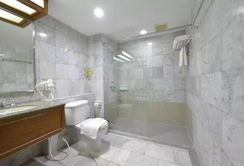 Отель Loei Palace