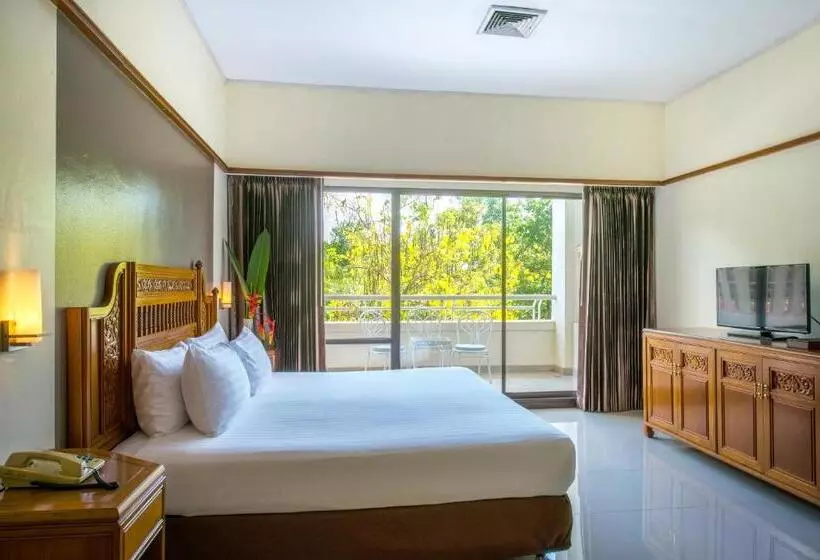 Отель Loei Palace