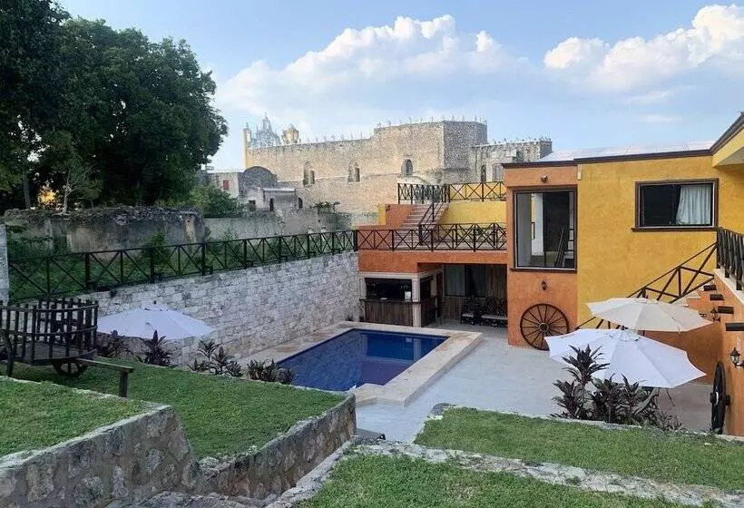 هتل Rinconada Del Convento