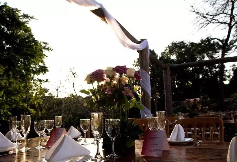 هتل Rinconada Del Convento