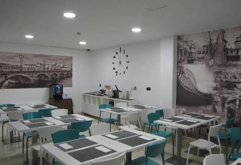 هتل Room