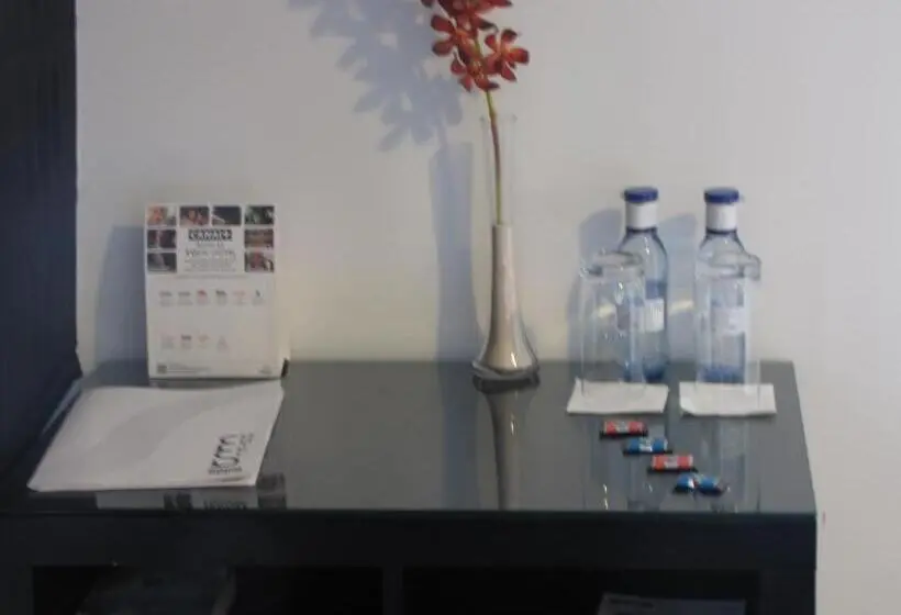هتل Room