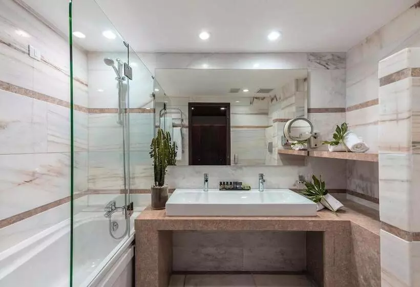 Porto Elounda Golf & Spa Resort