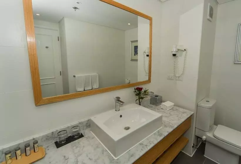 Renaissance Sharm El Sheikh Golden View Beach Resort