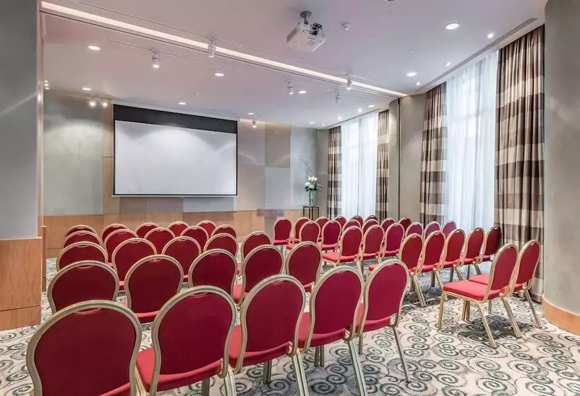 Swissotel Krasnye Holmy Moscow