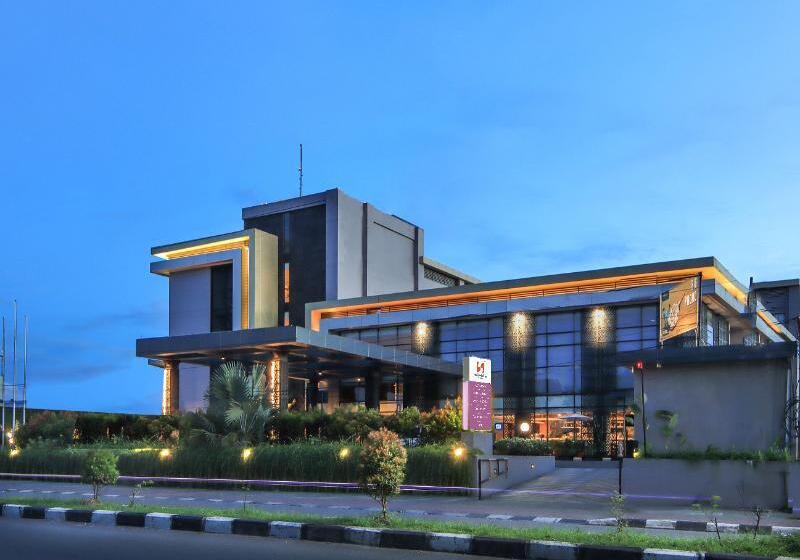 בית מלון כפרי Swiss Belinn Timika