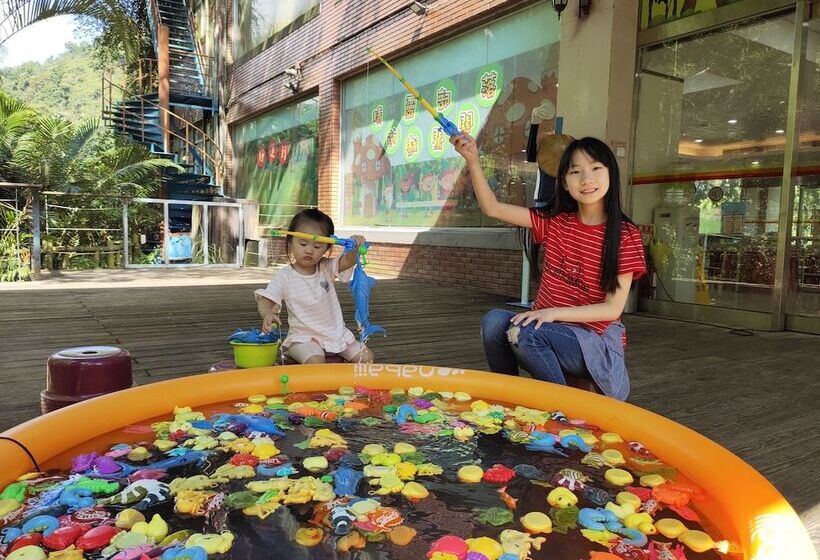 هتل Uni Resort Mawutu