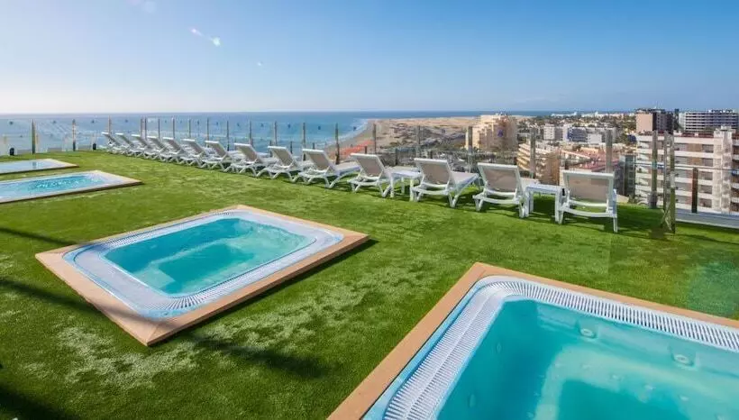 HL Suite Nardos Adults Only