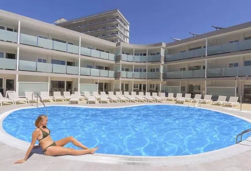 HL Suite Nardos Adults Only