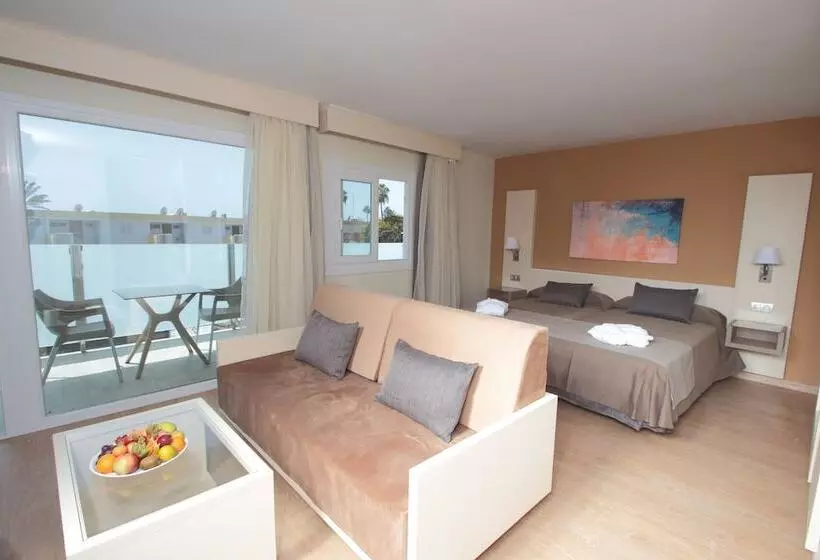 HL Suite Nardos Adults Only