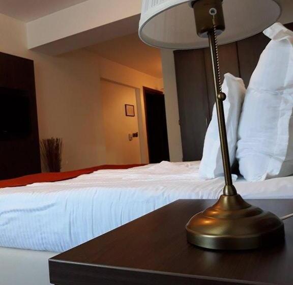 هتل семеен хотел анна кристина