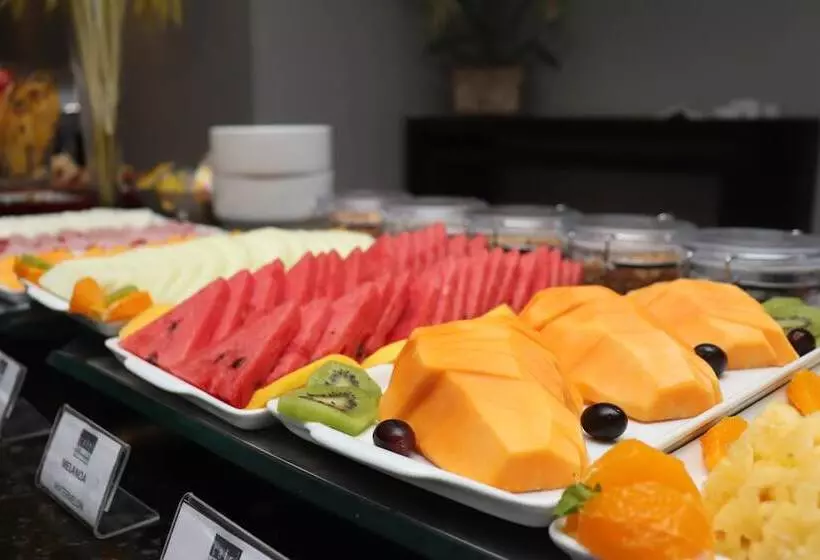 Отель Adrianopolis All Suites