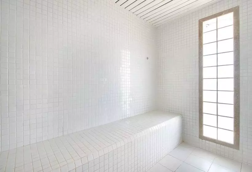 Отель Adrianopolis All Suites