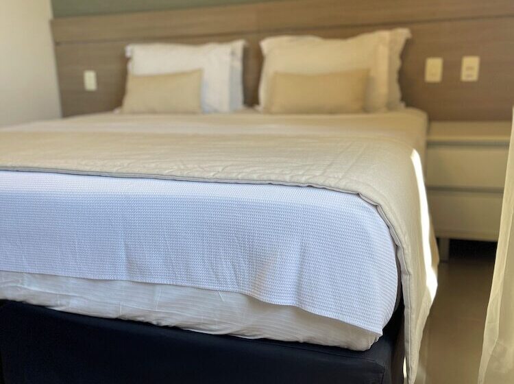 Hotel Adrianopolis All Suites