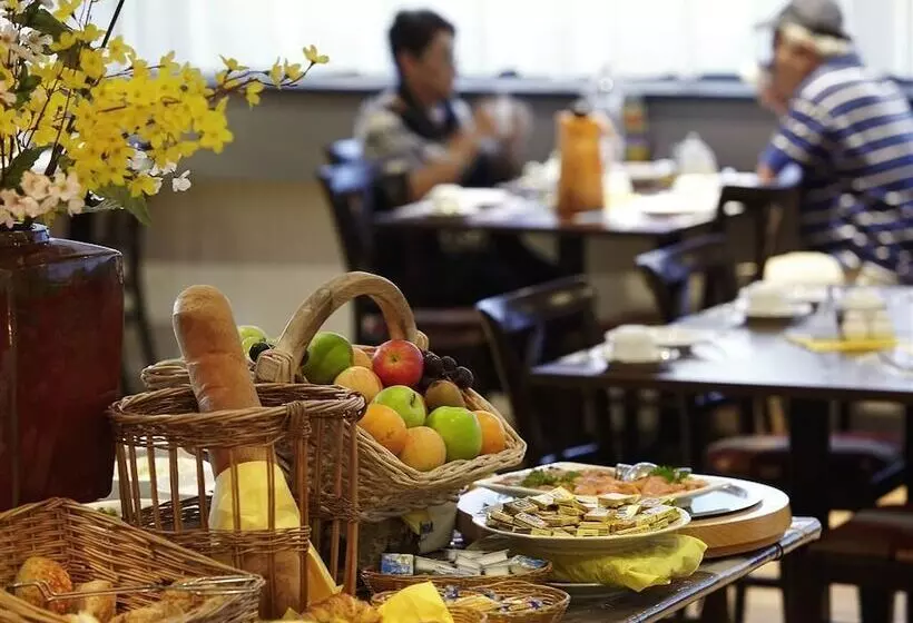 هتل Chateau Kurfürstendamm