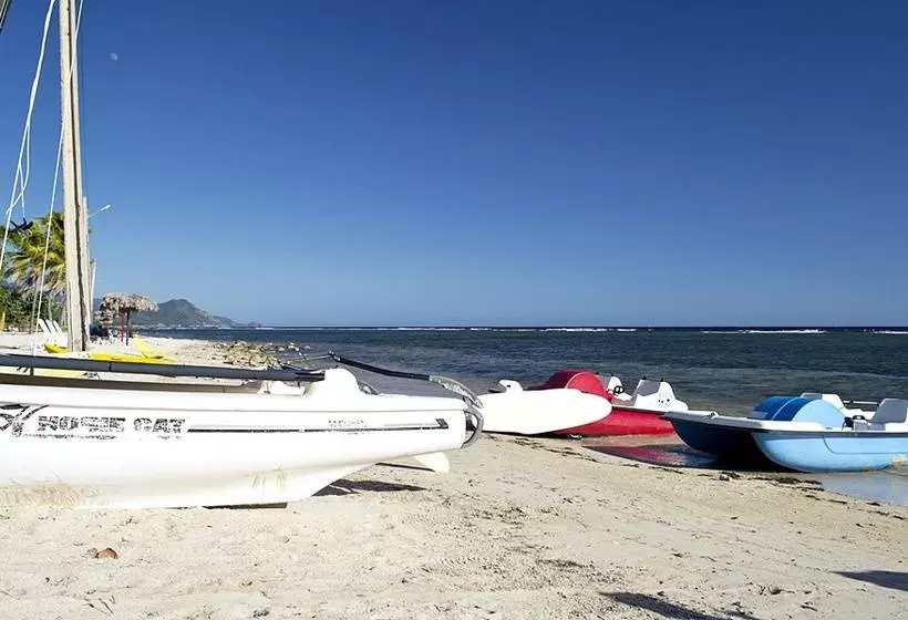 Hotelli Club Amigo Carisol Los Corales