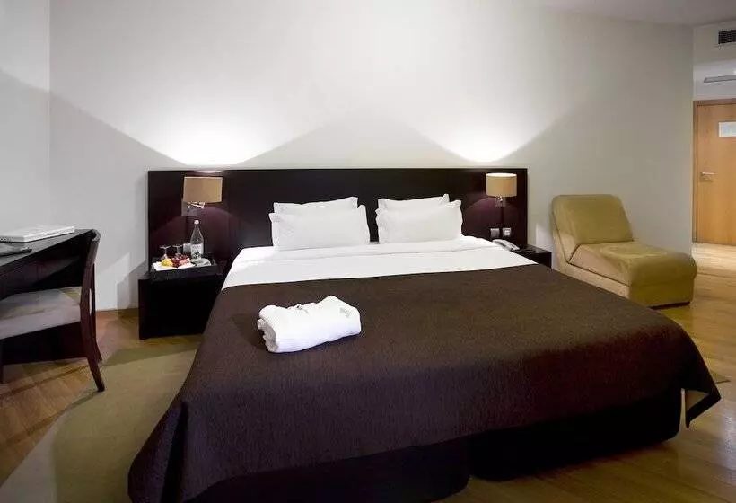 Отель Conde De Agueda