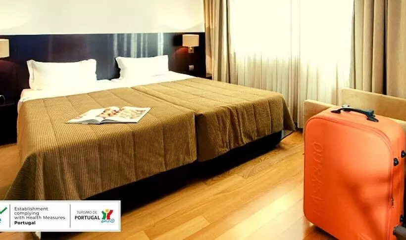 Отель Conde De Agueda