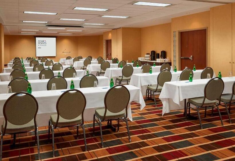 هتل Four Points By Sheraton Halifax