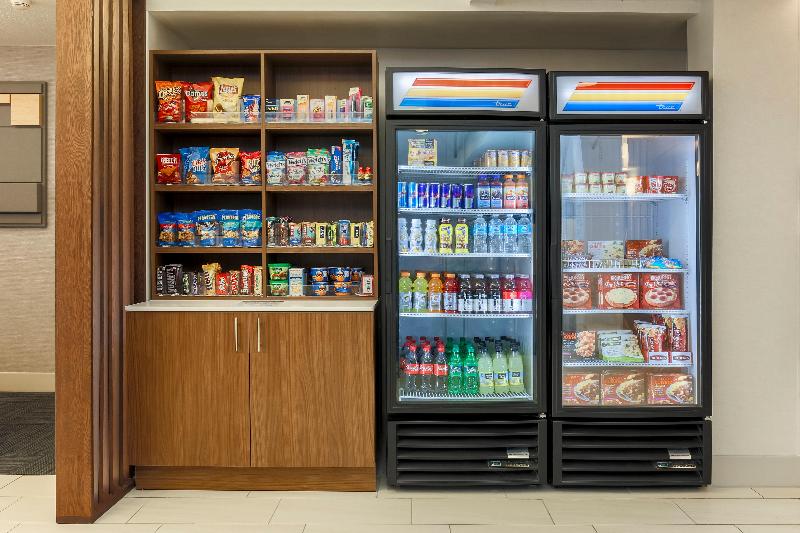 Отель Holiday Inn Express Irondequoit, An Ihg