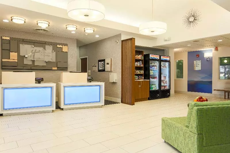 ホテル Holiday Inn Express Irondequoit, An Ihg
