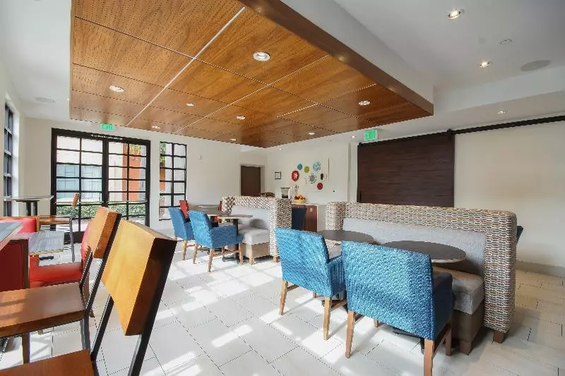 Hotell Holiday Inn Express Mira Mesa San Diego, An Ihg