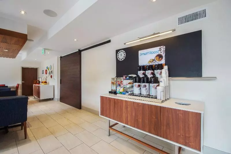 Hotell Holiday Inn Express Mira Mesa San Diego, An Ihg