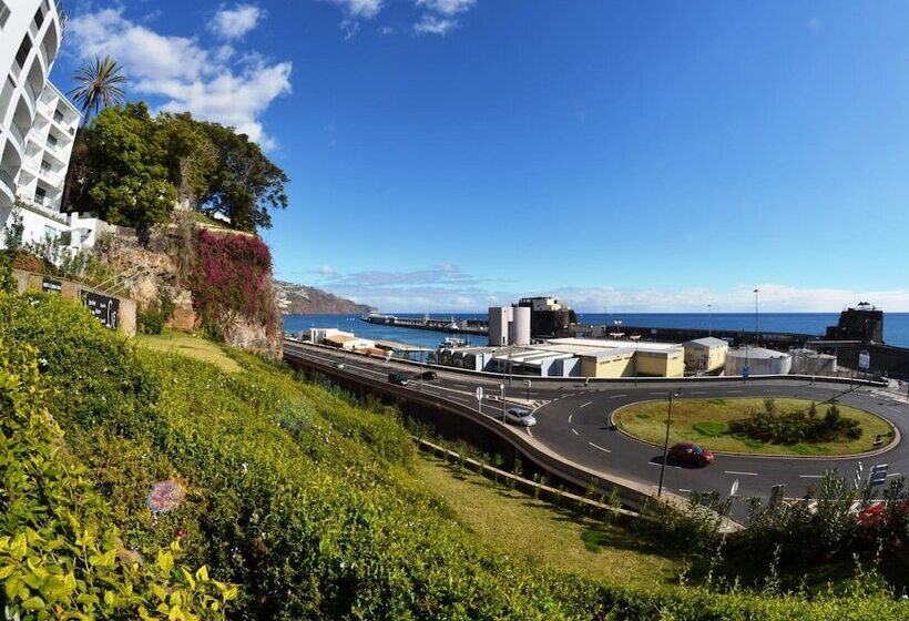 Madeira Bright Star By Petit Hotels