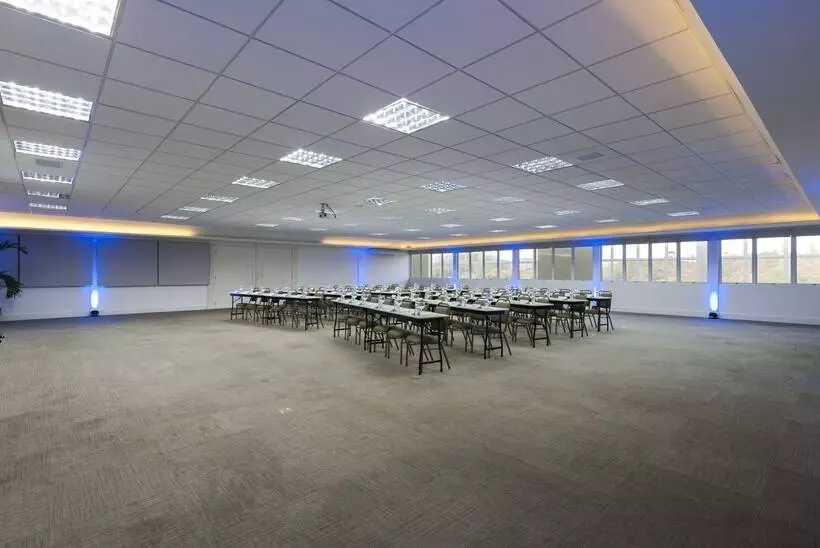 Отель Matiz Jaguariuna