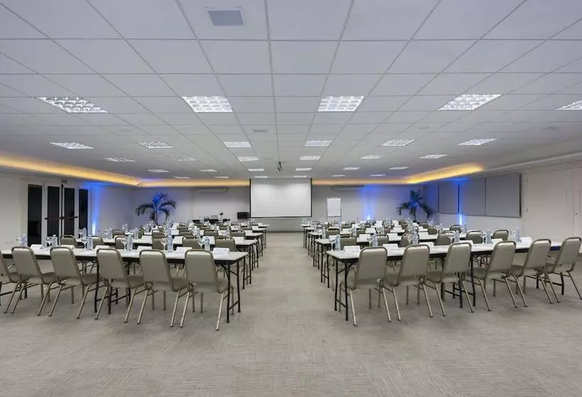 Отель Matiz Jaguariuna