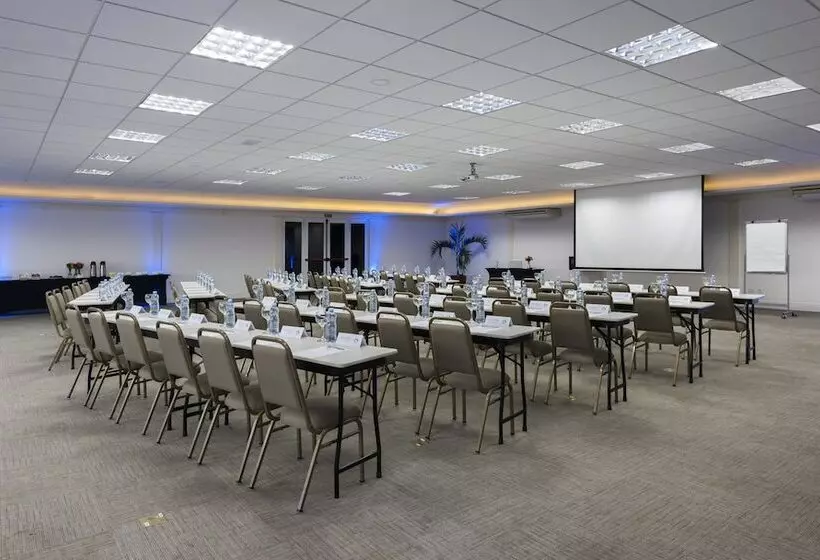 Отель Matiz Jaguariuna