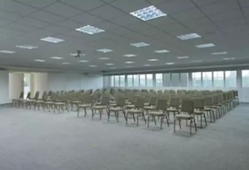 Отель Matiz Jaguariuna