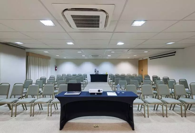 Отель Matiz Jaguariuna