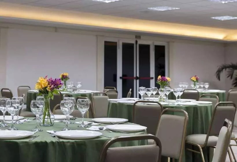 Отель Matiz Jaguariuna