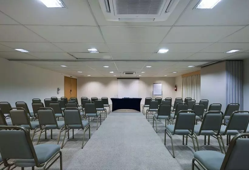 Отель Matiz Jaguariuna