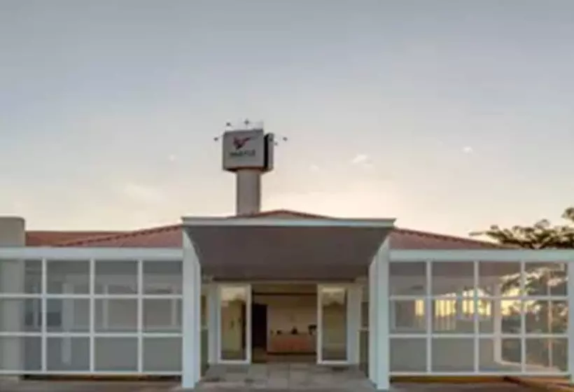 Отель Matiz Jaguariuna