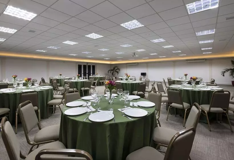 Отель Matiz Jaguariuna