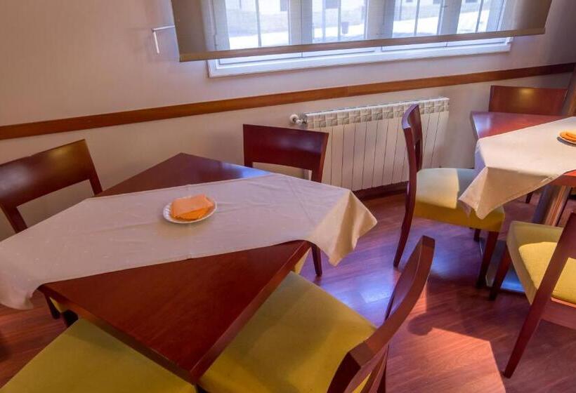 בית מלון כפרי Midama