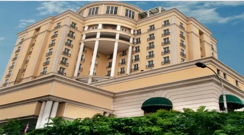 호텔 The Residency Towers